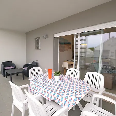 Laguna Park Piazza Brescia Apartment